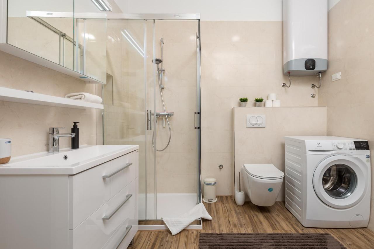 Mary Apartment #1 Риека Экстерьер фото